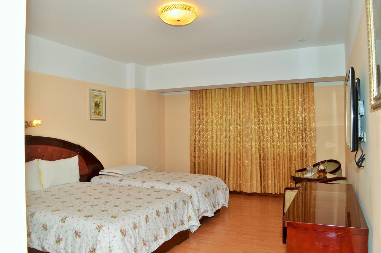 Hotel Quinde 3*